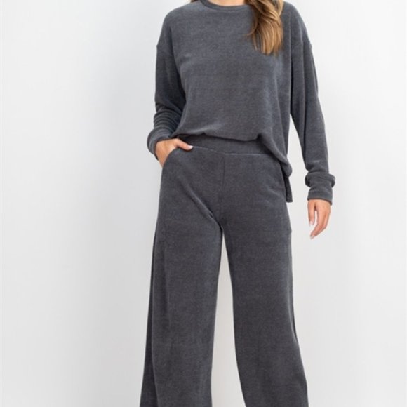 ultra soft gray 2 piece set - Picture 8 of 8